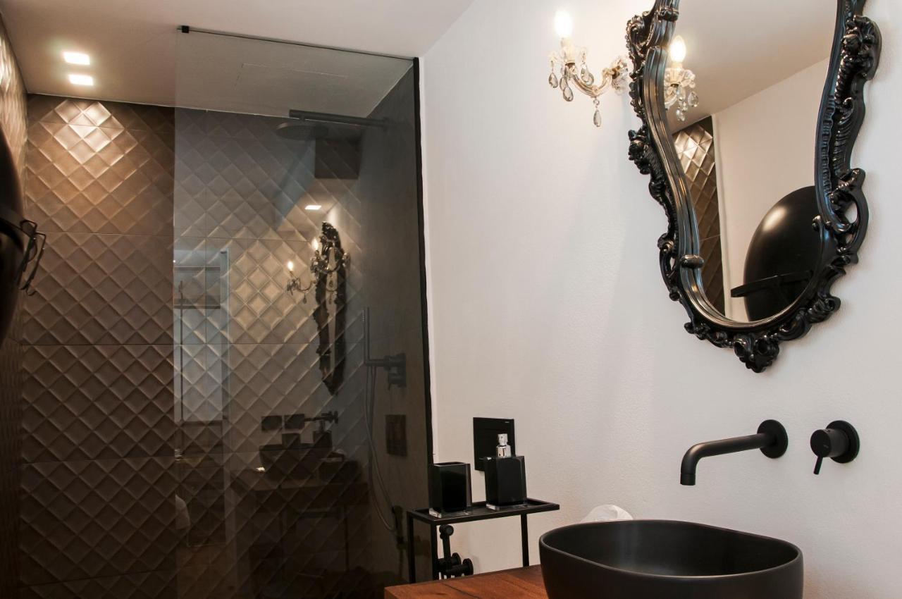 Ca' Squero911 Luxury Rooms เชเซนาติโก ภายนอก รูปภาพ