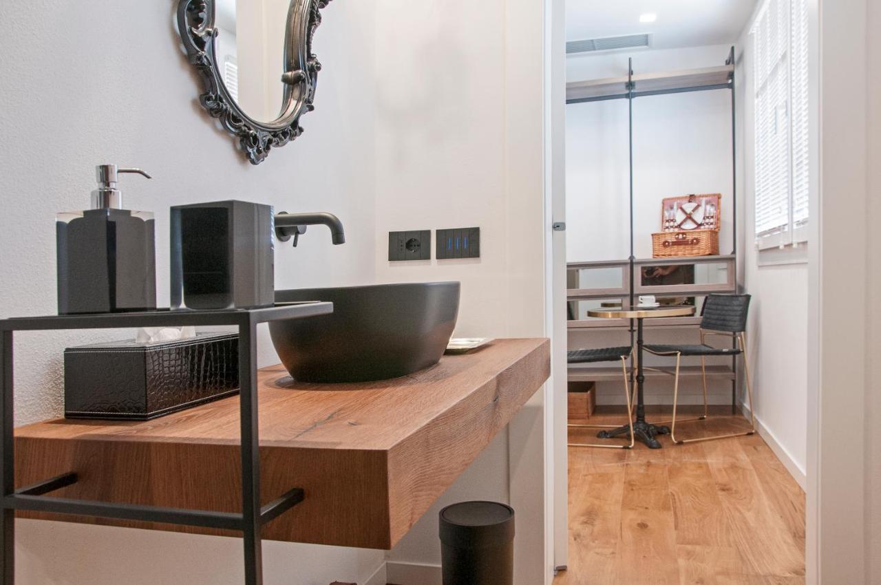 Ca' Squero911 Luxury Rooms เชเซนาติโก ภายนอก รูปภาพ